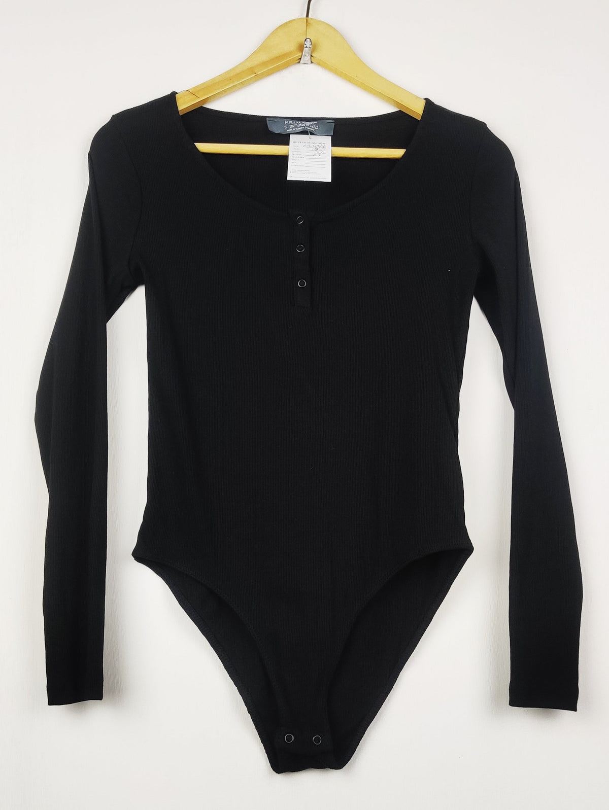 Buy online pre-used pre-loved 100% authentic & Original branded Primark (CT-4766) available in Pakistan. Top international brands avilable.