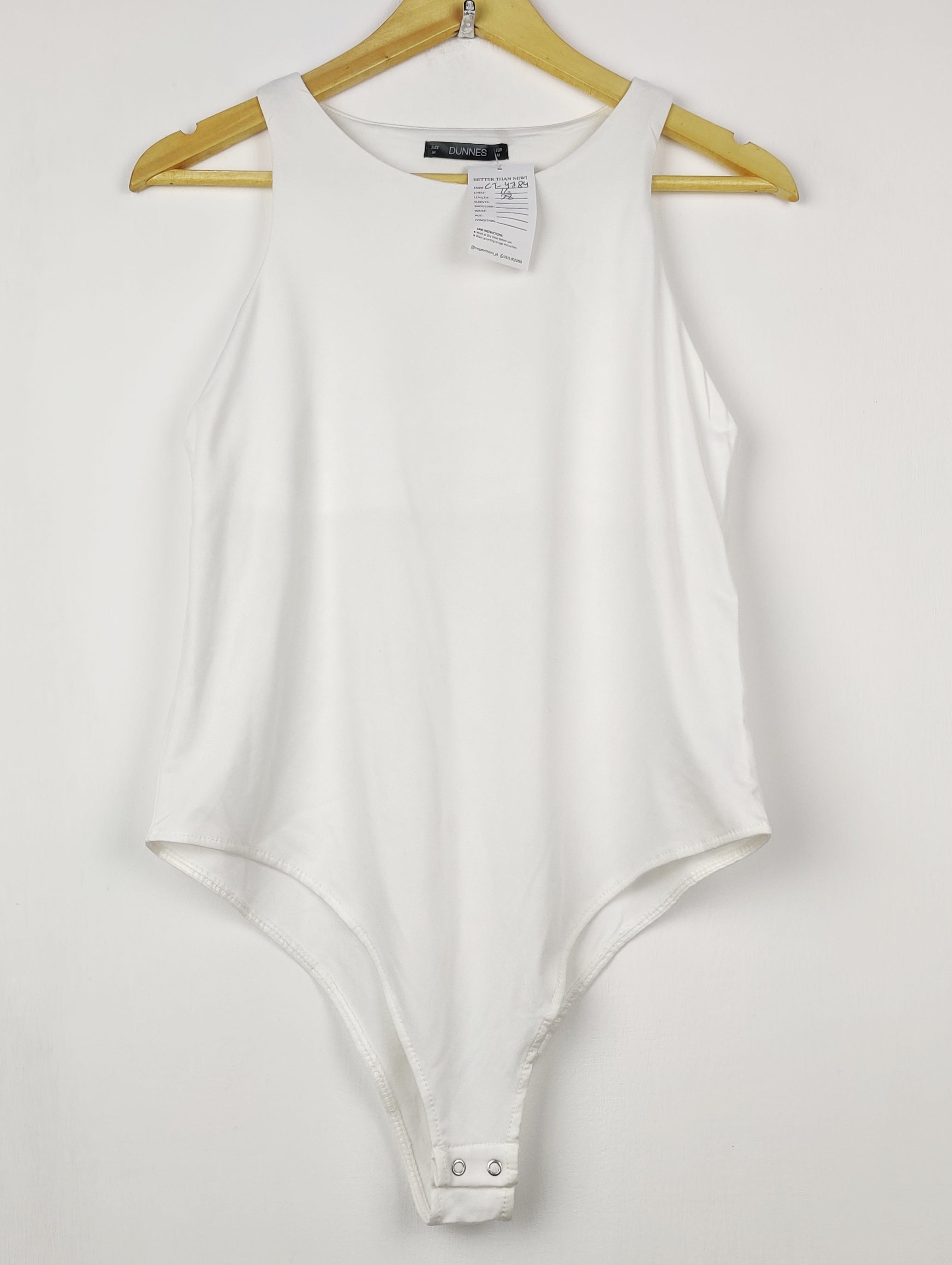 Buy online pre-used pre-loved 100% authentic & Original branded Dunnes Stores (CT-4784) available in Pakistan. Top international brands avilable.