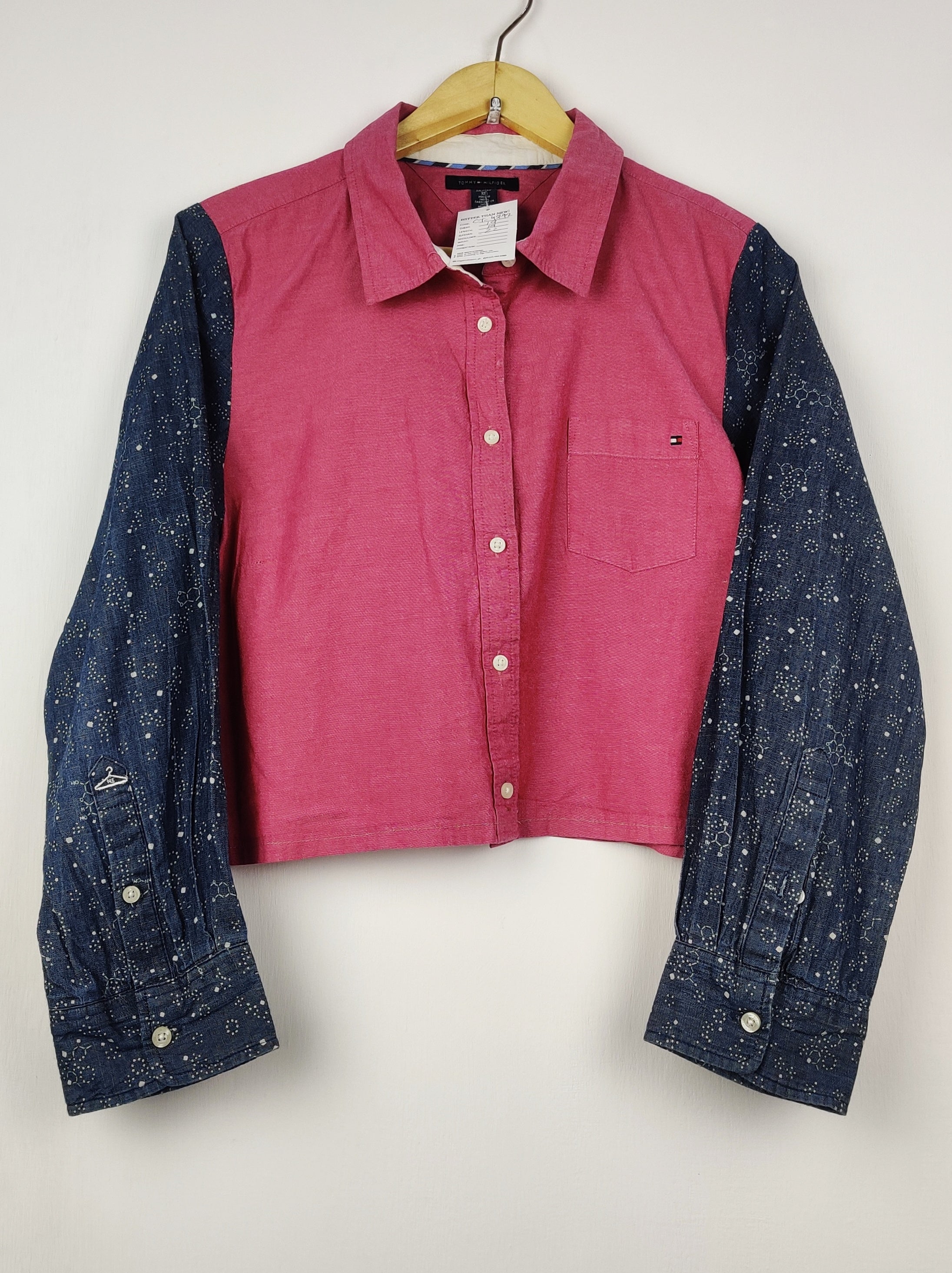 Buy online pre-used pre-loved 100% authentic & Original branded T.O.M.M.Y H.I.L.F.I.G.E.R (CT-4792) available in Pakistan. Top international brands avilable.