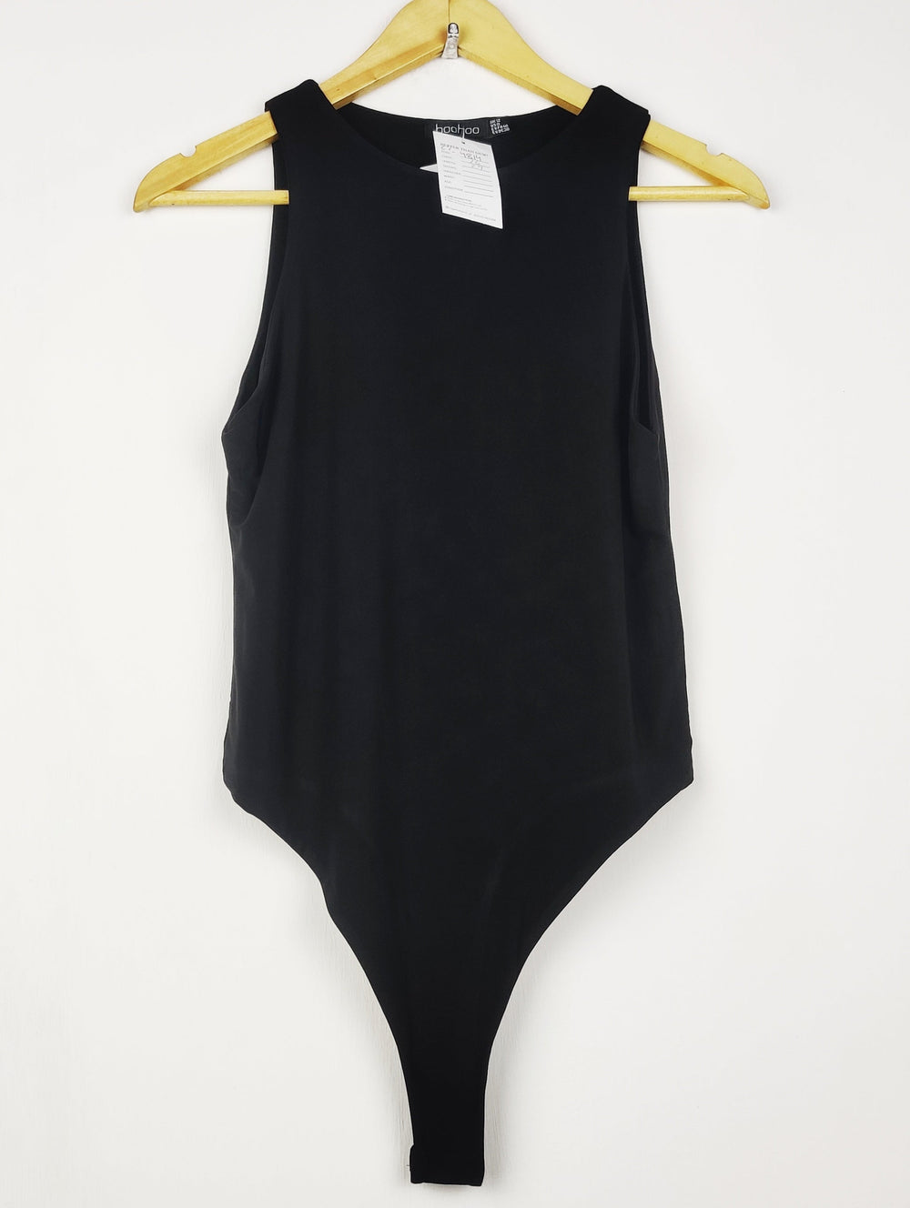 Buy online pre-used pre-loved 100% authentic & Original branded Boohoo (CT-4814) available in Pakistan. Top international brands avilable.