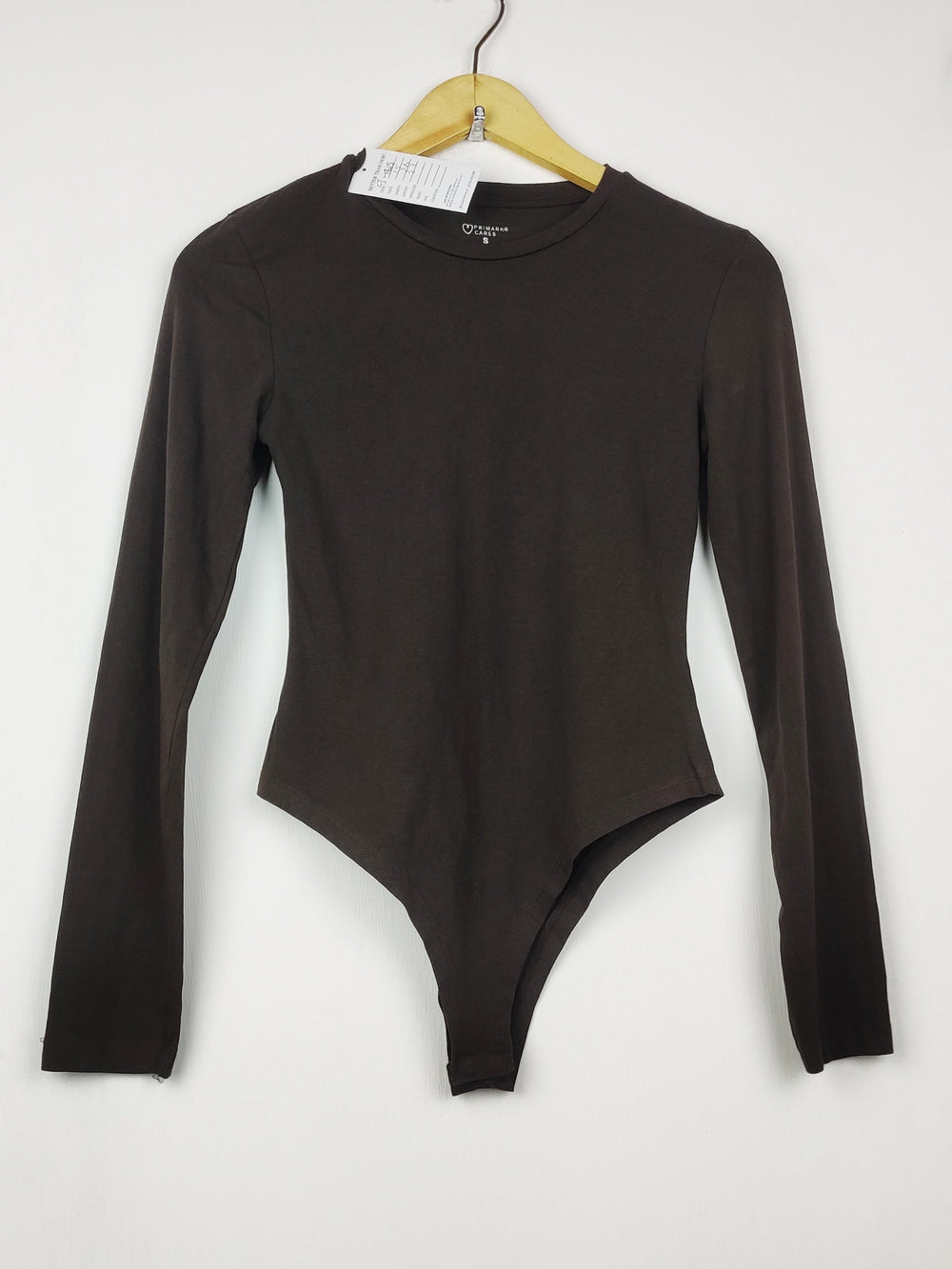 Buy online pre-used pre-loved 100% authentic & Original branded Primark (CT-4815) available in Pakistan. Top international brands avilable.