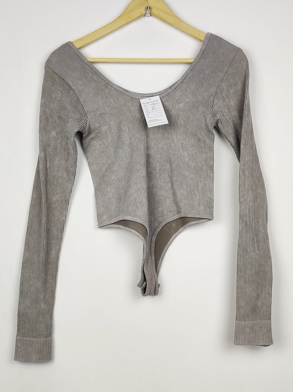 Buy online pre-used pre-loved 100% authentic & Original branded Primark (CT-4832) available in Pakistan. Top international brands avilable.