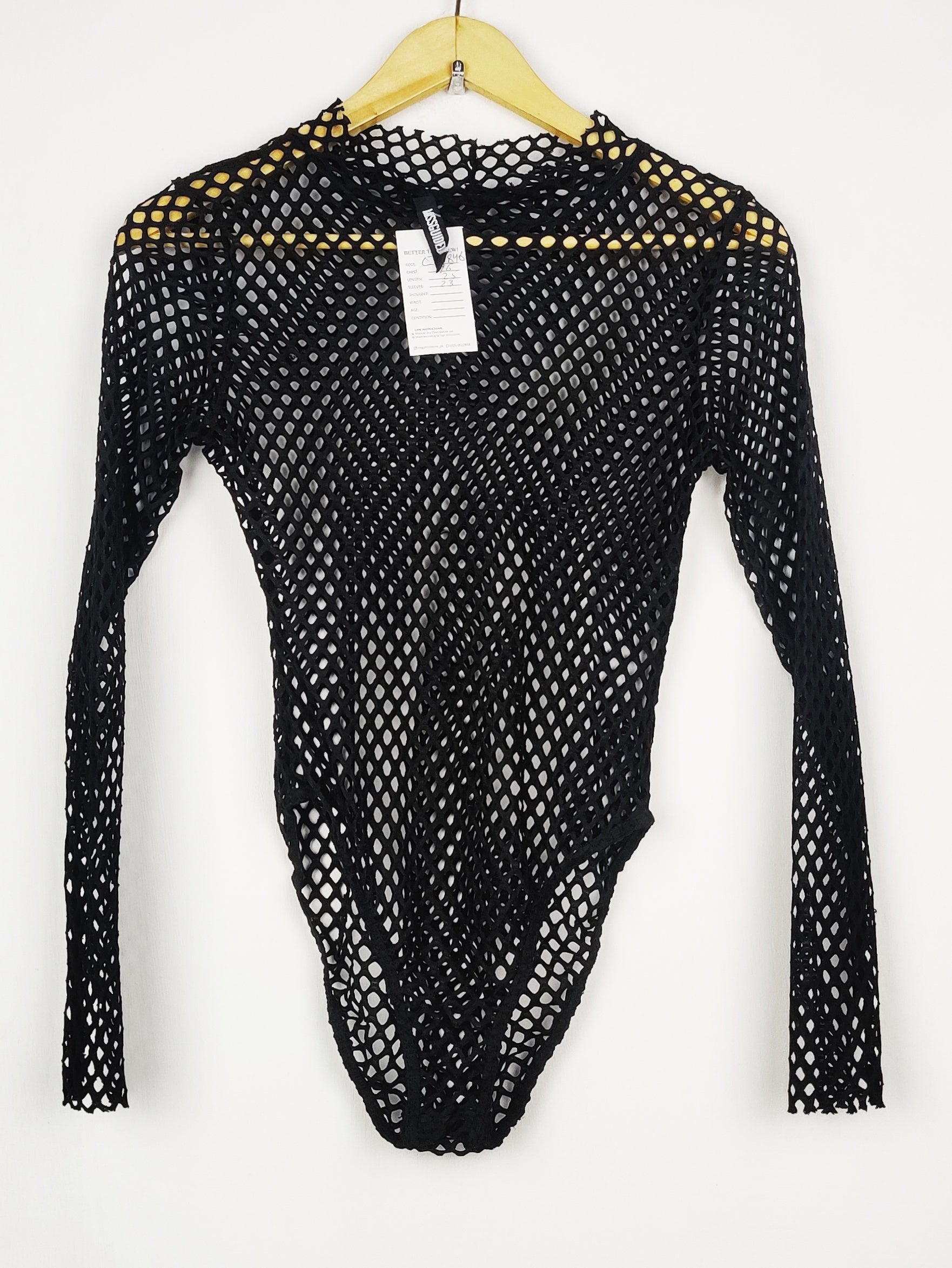 Buy online pre-used pre-loved 100% authentic & Original branded Missguided (CT-4846) available in Pakistan. Top international brands avilable.