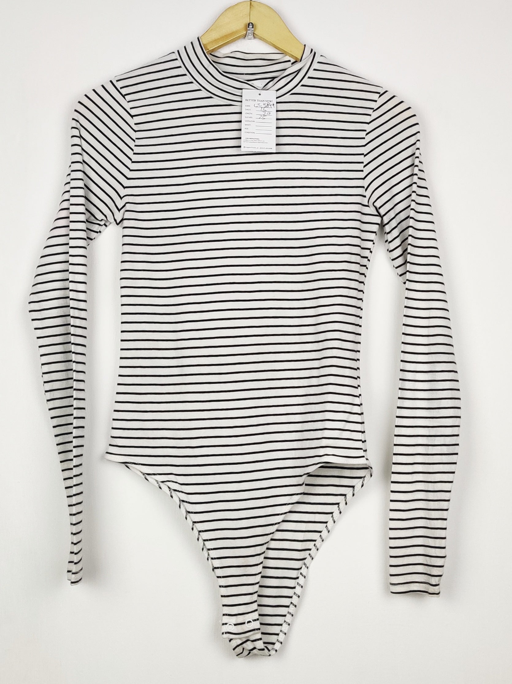 Buy online pre-used pre-loved 100% authentic & Original branded Primark (CT-4849) available in Pakistan. Top international brands avilable.