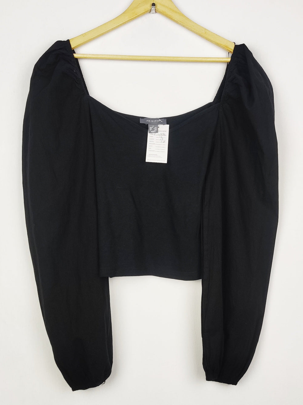 Buy online pre-used pre-loved 100% authentic & Original branded Primark (CT-4886) available in Pakistan. Top international brands avilable.