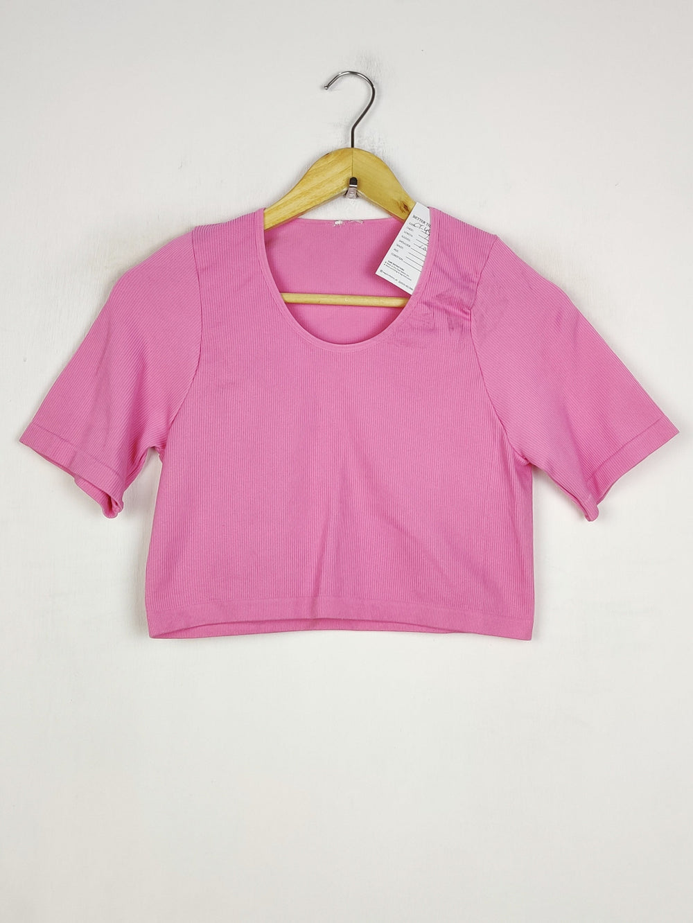 Buy online pre-used pre-loved 100% authentic & Original branded Unknown Brand (CT-4922) available in Pakistan. Top international brands avilable.