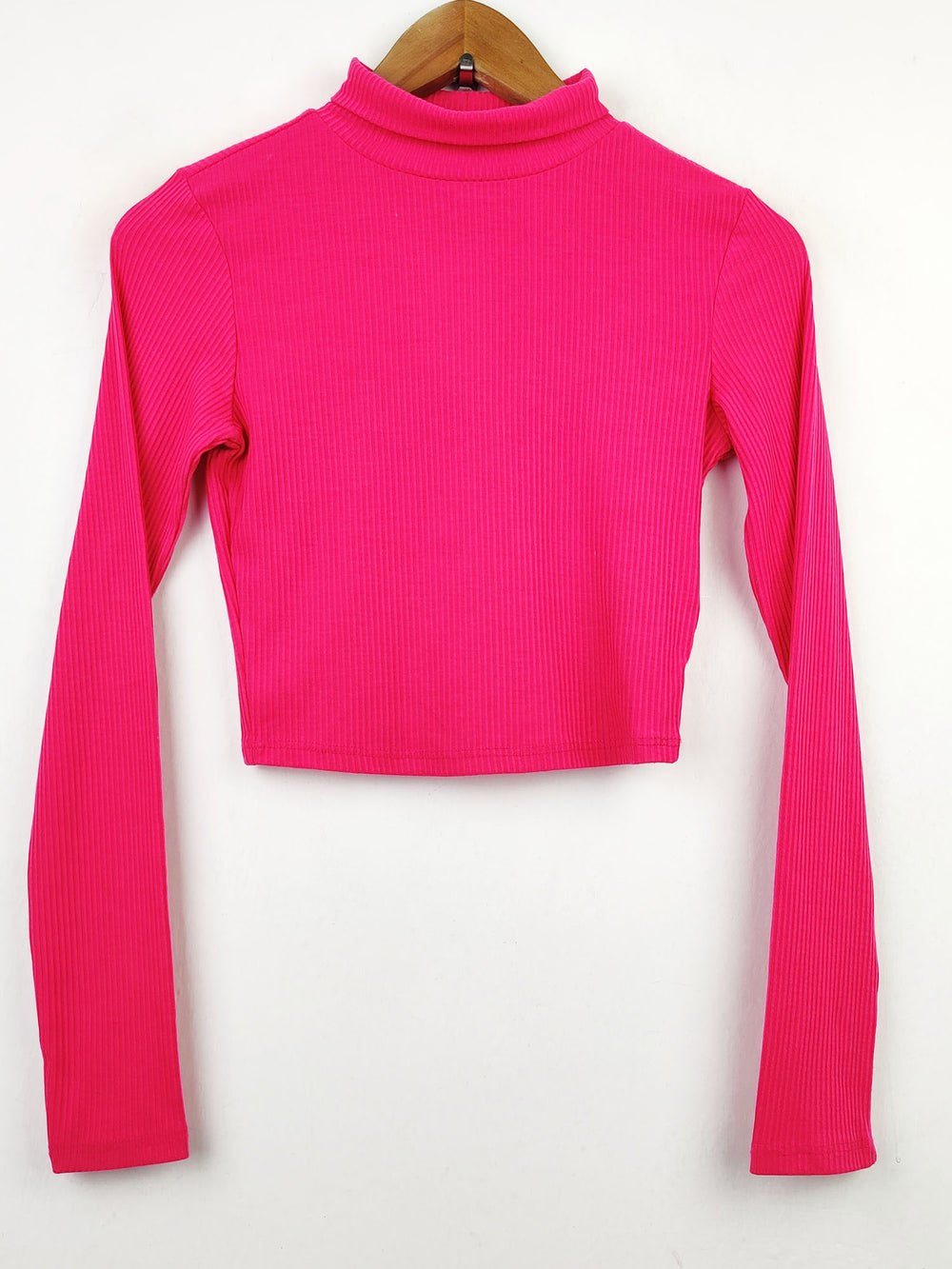 Buy online pre-used pre-loved 100% authentic & Original branded H&M (CT-496) available in Pakistan. Top international brands avilable.