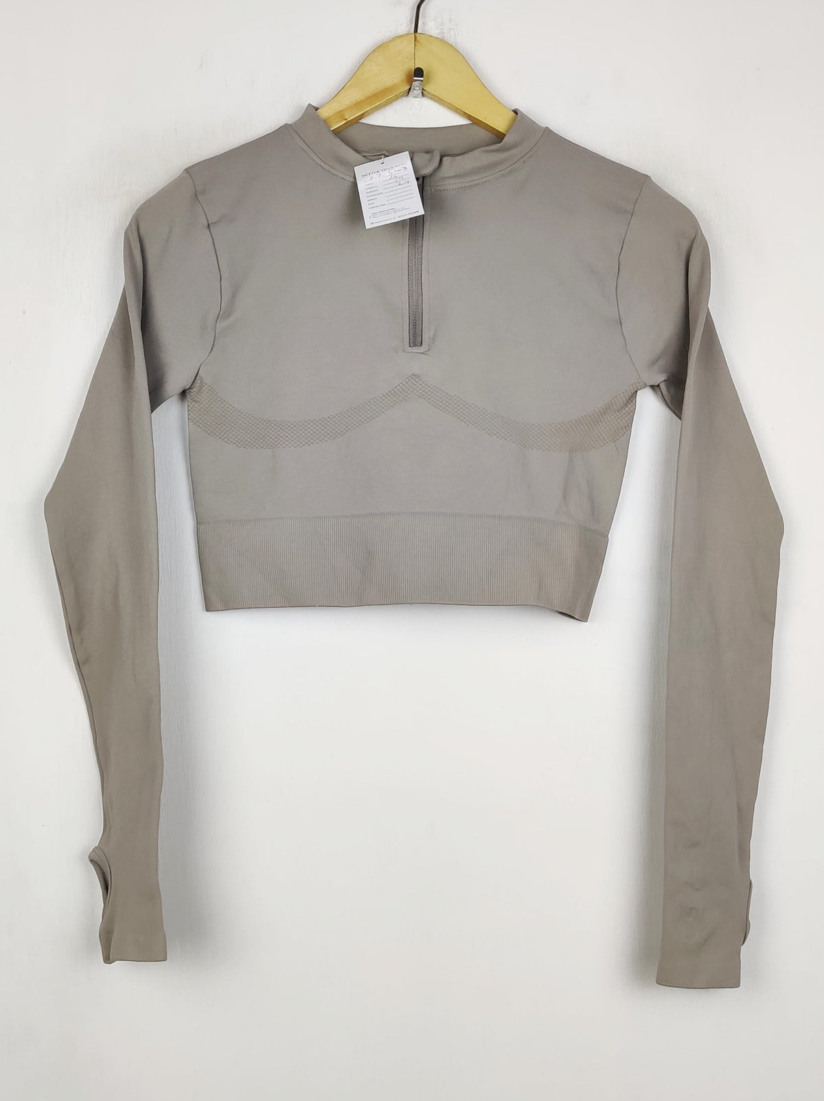 Buy online pre-used pre-loved 100% authentic & Original branded Workout (CT-5003) available in Pakistan. Top international brands avilable.