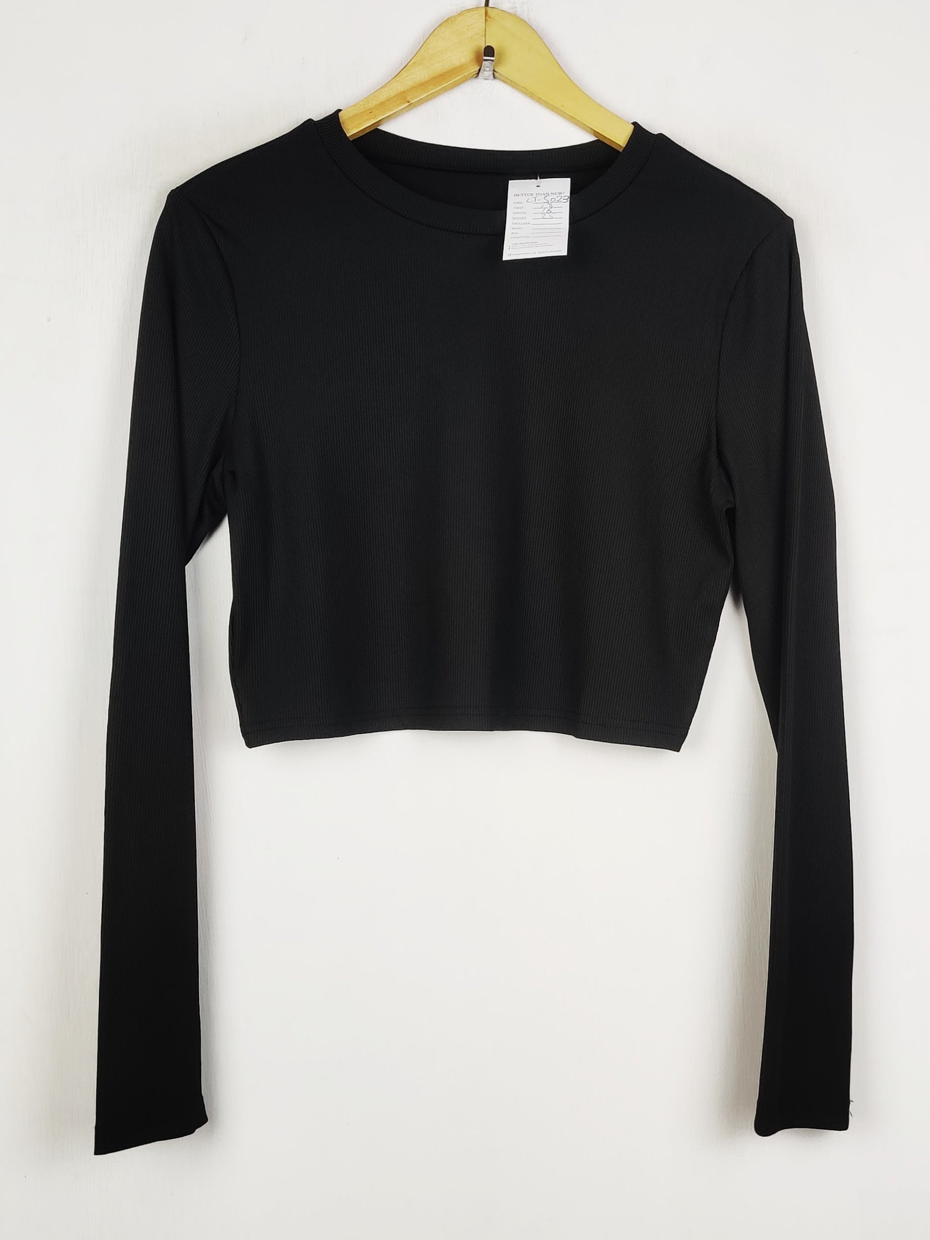 Buy online pre-used pre-loved 100% authentic & Original branded Unknown Brand (CT-5023) available in Pakistan. Top international brands avilable.