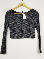Buy online pre-used pre-loved 100% authentic & Original branded H&M (CT-5052) available in Pakistan. Top international brands avilable.