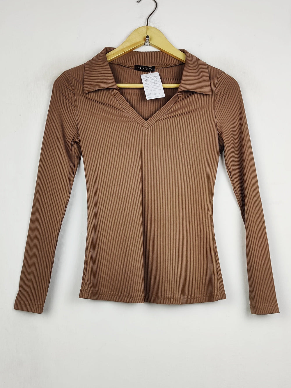 Buy online pre-used pre-loved 100% authentic & Original branded Shein (CT-5057) available in Pakistan. Top international brands avilable.