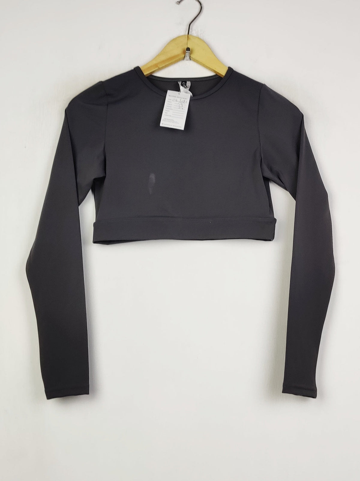 Buy online pre-used pre-loved 100% authentic & Original branded Prettylittlething (CT-5081) available in Pakistan. Top international brands avilable.