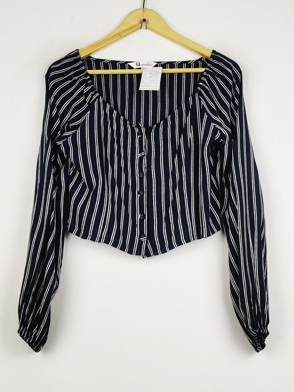 Buy online pre-used pre-loved 100% authentic & Original branded Hopnetic (CT-5094) available in Pakistan. Top international brands avilable.