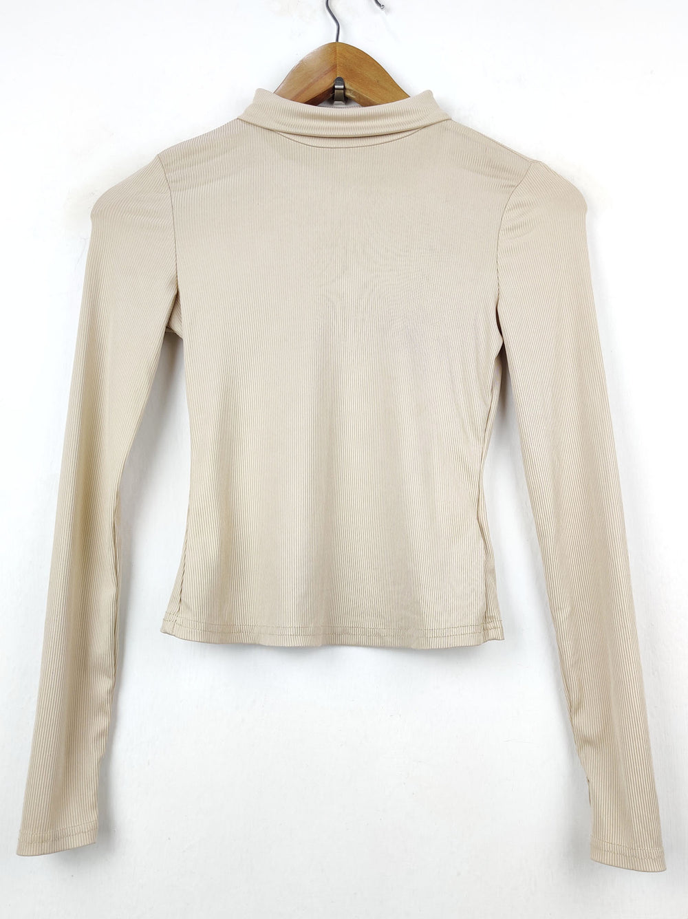Buy online pre-used pre-loved 100% authentic & Original branded Shein (CT-662) available in Pakistan. Top international brands avilable.