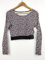 Buy online pre-used pre-loved 100% authentic & Original branded H&M (CT-99) available in Pakistan. Top international brands avilable.
