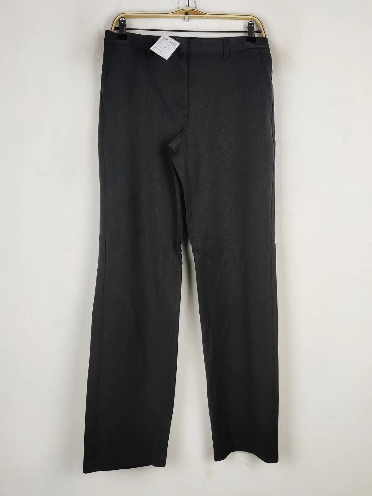 Buy online pre-used pre-loved 100% authentic & Original branded Marks & Spencer (DP-1008) available in Pakistan. Top international brands avilable.