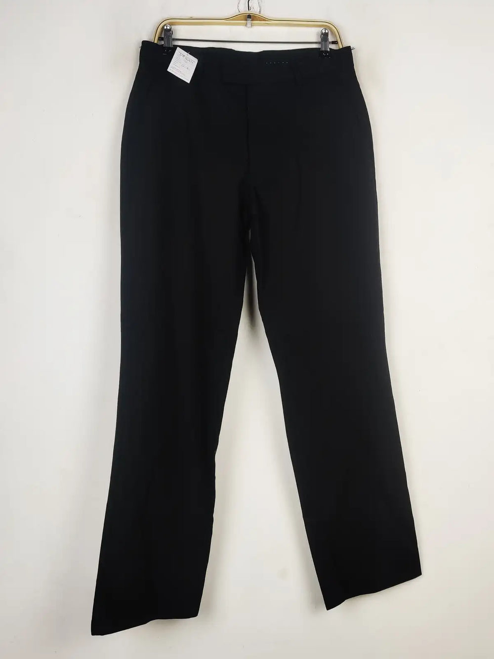 Buy online pre-used pre-loved 100% authentic & Original branded Unknown Brand (DP-1044) available in Pakistan. Top international brands avilable.