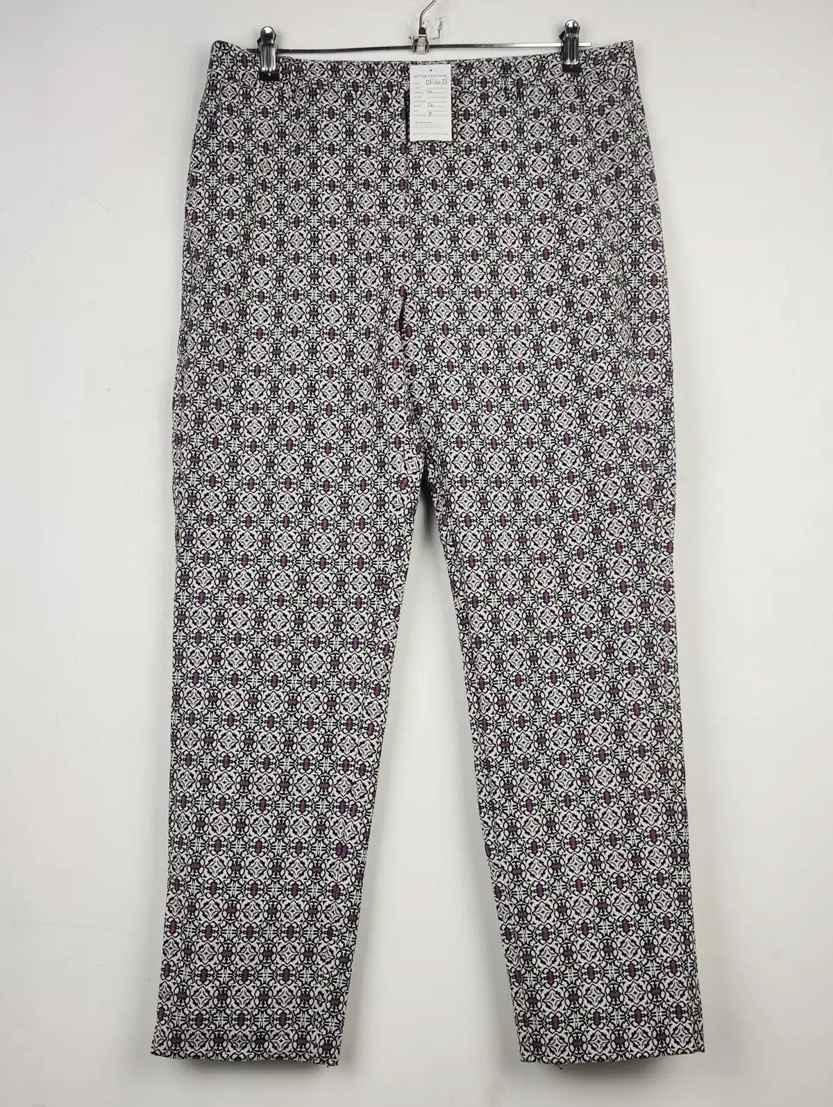 Buy online pre-used pre-loved 100% authentic & Original branded Marks & Spencer (DP-1078) available in Pakistan. Top international brands avilable.