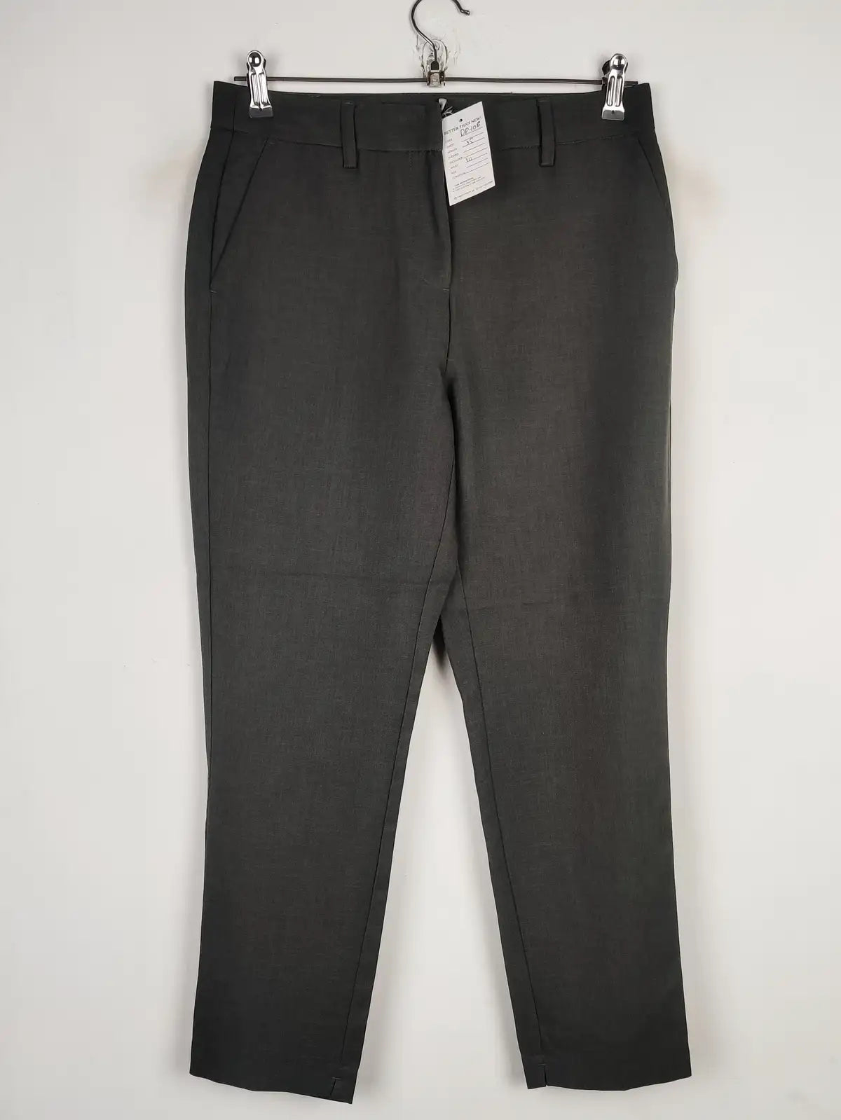 Buy online pre-used pre-loved 100% authentic & Original branded Unknown Brand (DP-108) available in Pakistan. Top international brands avilable.