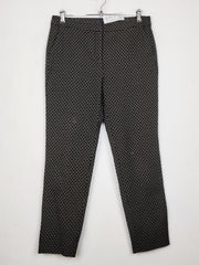 Buy online pre-used pre-loved 100% authentic & Original branded Marks & Spencer (DP-1101) available in Pakistan. Top international brands avilable.