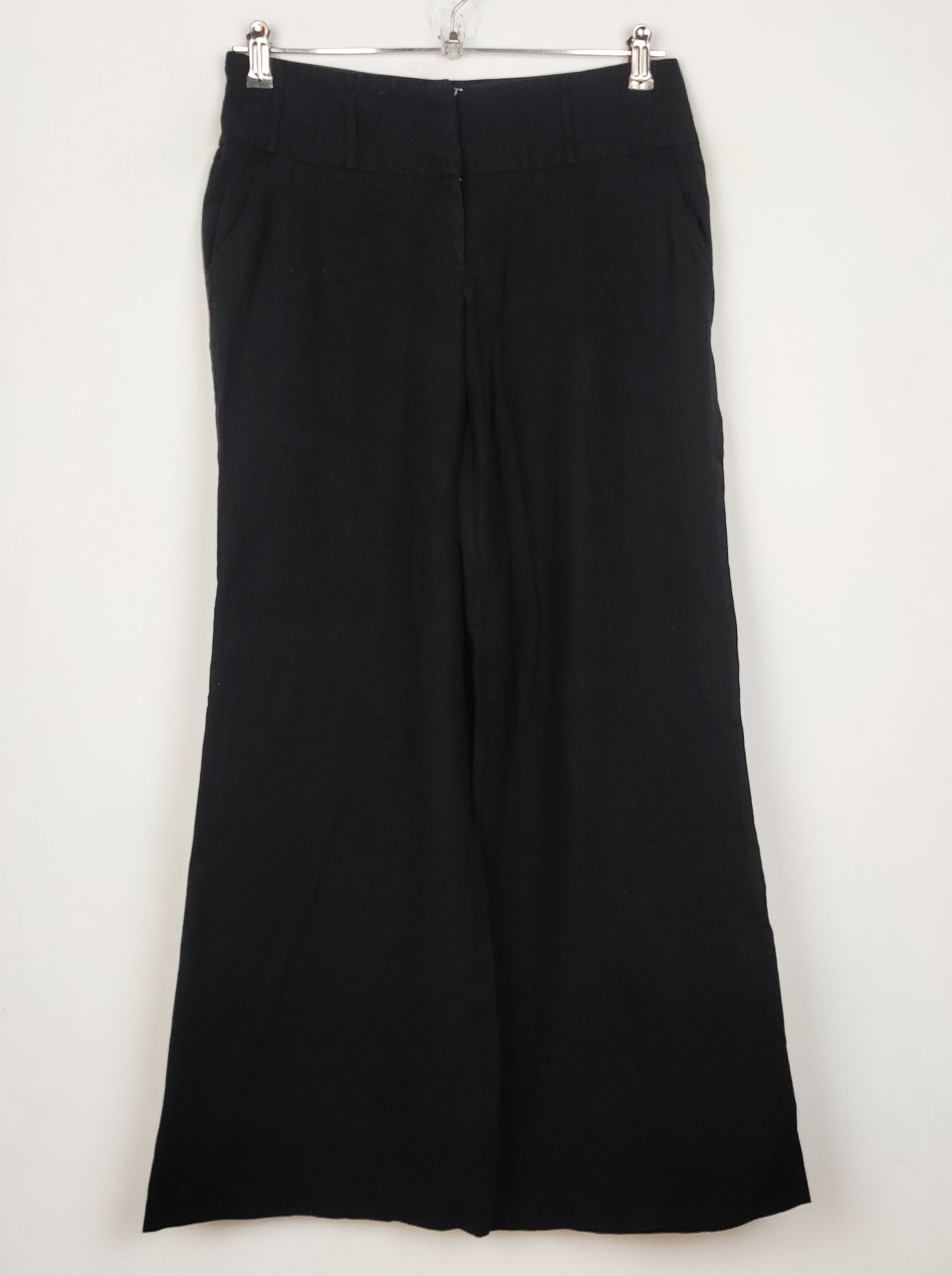 Buy online pre-used pre-loved 100% authentic & Original branded Dunnes (DP-1108) available in Pakistan. Top international brands avilable.