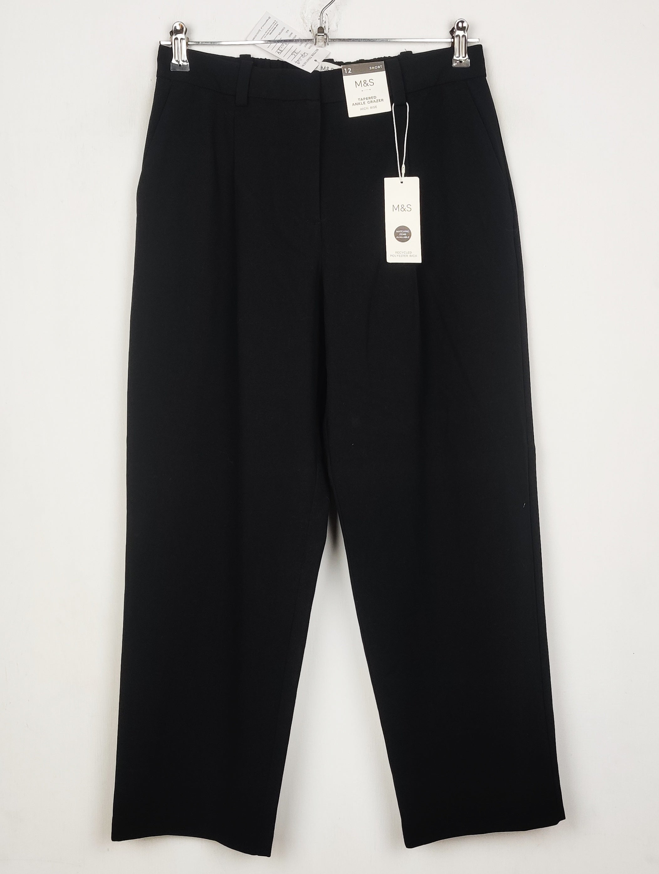 Buy online pre-used pre-loved 100% authentic & Original branded Marks & Spencer (DP-1109) available in Pakistan. Top international brands avilable.