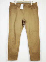 Buy online pre-used pre-loved 100% authentic & Original branded Jeggings (DP-1123) available in Pakistan. Top international brands avilable.