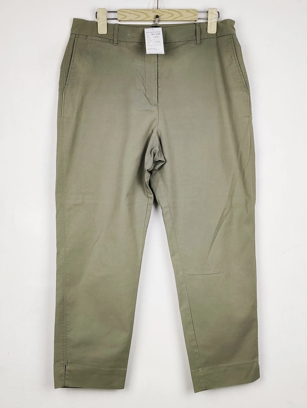 Buy online pre-used pre-loved 100% authentic & Original branded Marks & Spencer (DP-1137) available in Pakistan. Top international brands avilable.