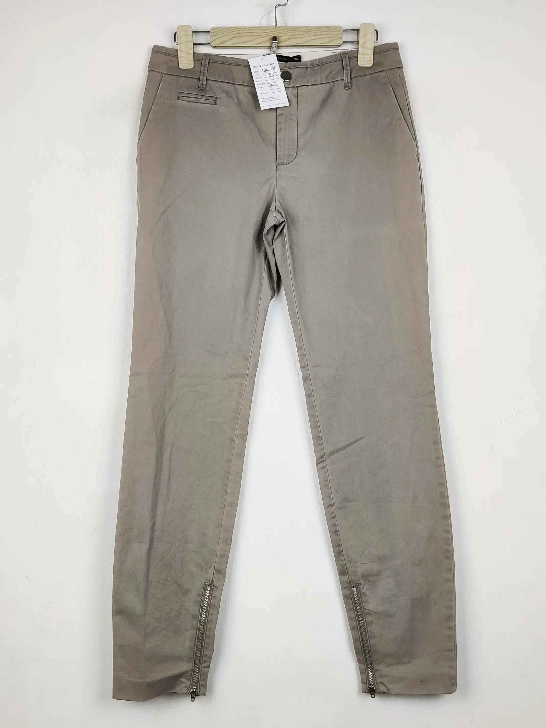 Buy online pre-used pre-loved 100% authentic & Original branded Zara (DP-1154) available in Pakistan. Top international brands avilable.