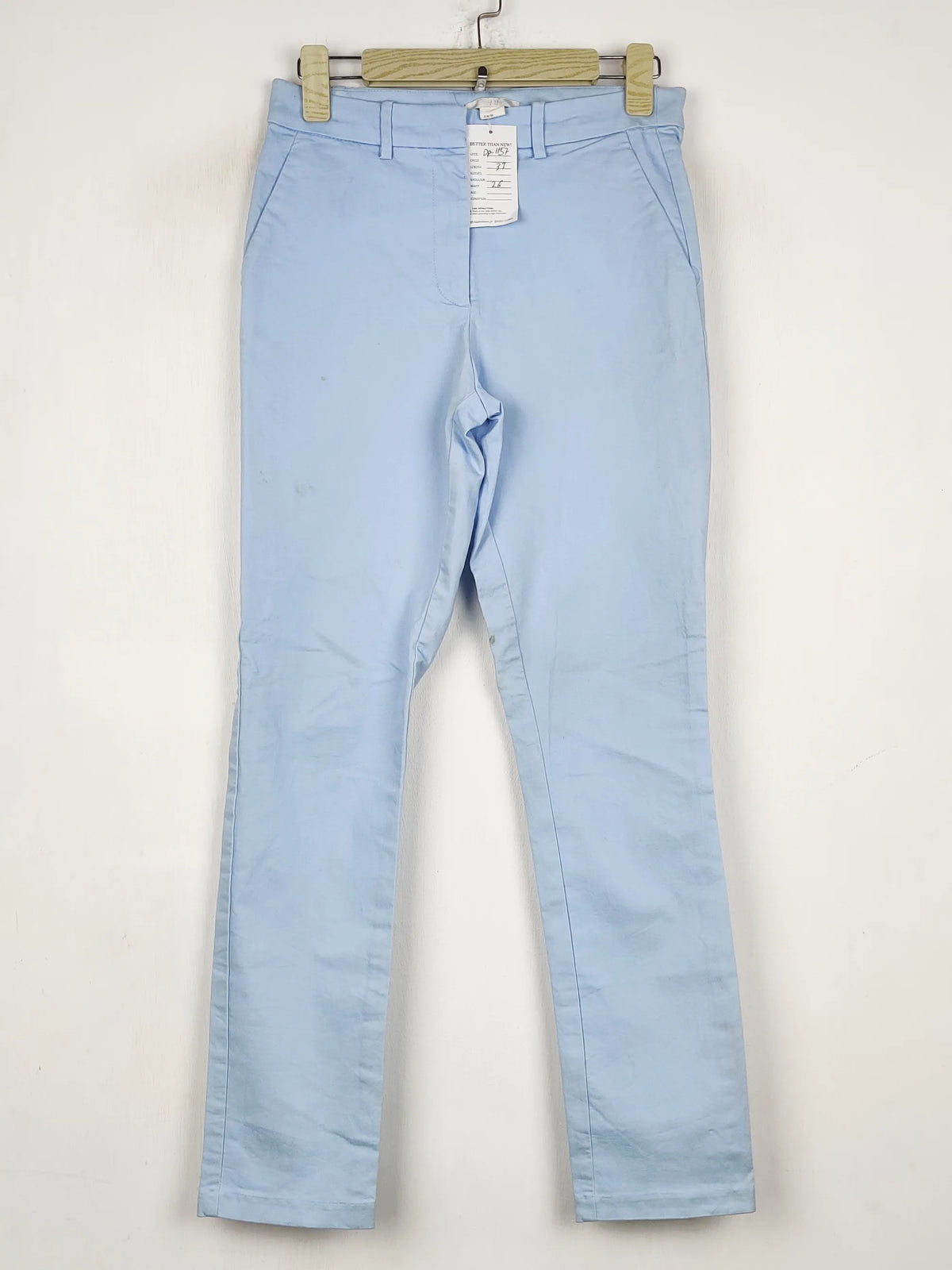 Buy online pre-used pre-loved 100% authentic & Original branded H&M (DP-1157) available in Pakistan. Top international brands avilable.