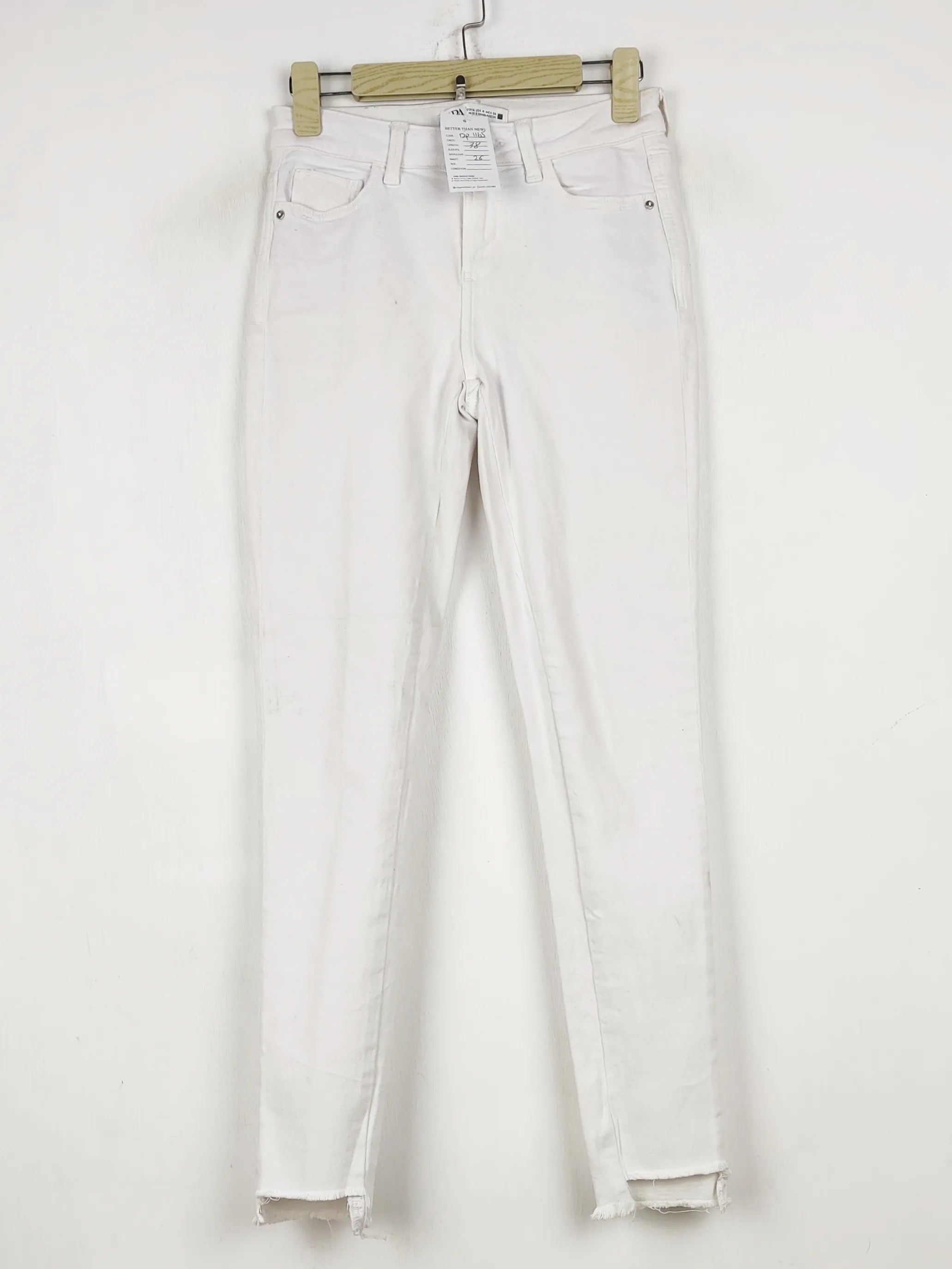 Buy online pre-used pre-loved 100% authentic & Original branded Zara (DP-1165) available in Pakistan. Top international brands avilable.