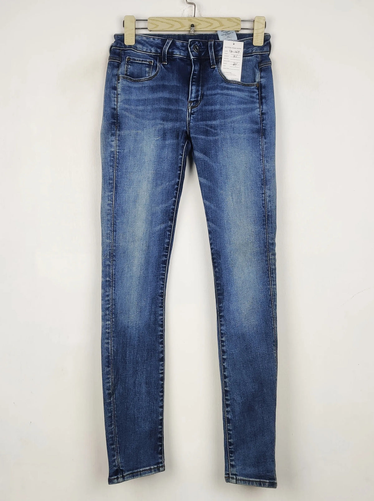 Buy online pre-used pre-loved 100% authentic & Original branded Unknown Brand (DP-1169) available in Pakistan. Top international brands avilable.