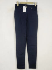Buy online pre-used pre-loved 100% authentic & Original branded H&M (DP-1185) available in Pakistan. Top international brands avilable.