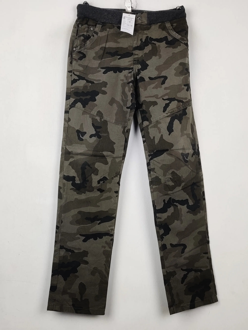 Buy online pre-used pre-loved 100% authentic & Original branded George (DP-1213) available in Pakistan. Top international brands avilable.