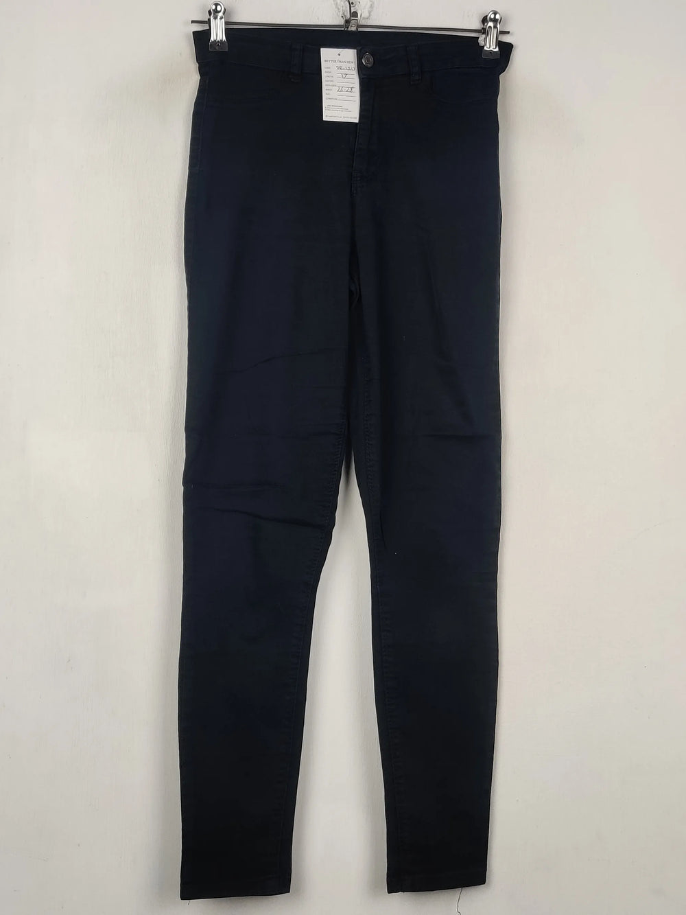 Buy online pre-used pre-loved 100% authentic & Original branded De Young (DP-1217) available in Pakistan. Top international brands avilable.