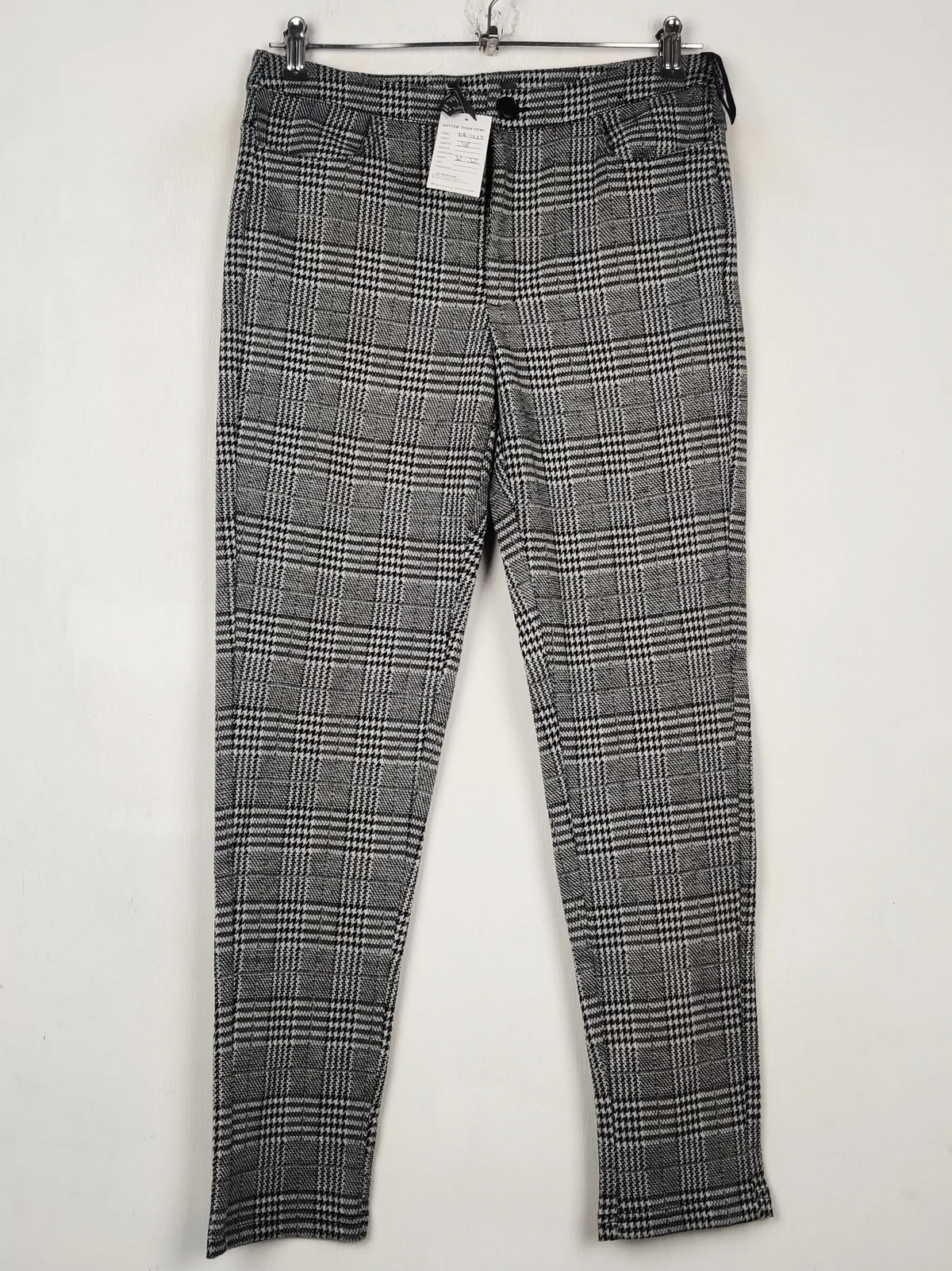 Buy online pre-used pre-loved 100% authentic & Original branded Primark (DP-1222) available in Pakistan. Top international brands avilable.