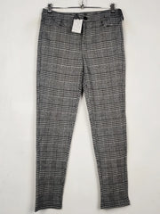 Buy online pre-used pre-loved 100% authentic & Original branded Primark (DP-1222) available in Pakistan. Top international brands avilable.