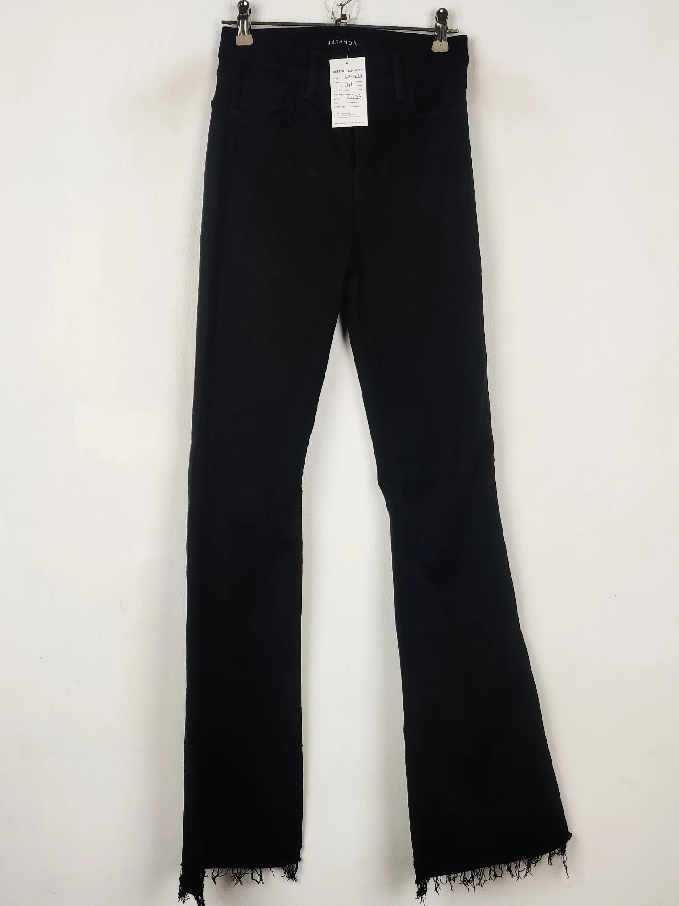 Buy online pre-used pre-loved 100% authentic & Original branded Jbrand (DP-1239) available in Pakistan. Top international brands avilable.
