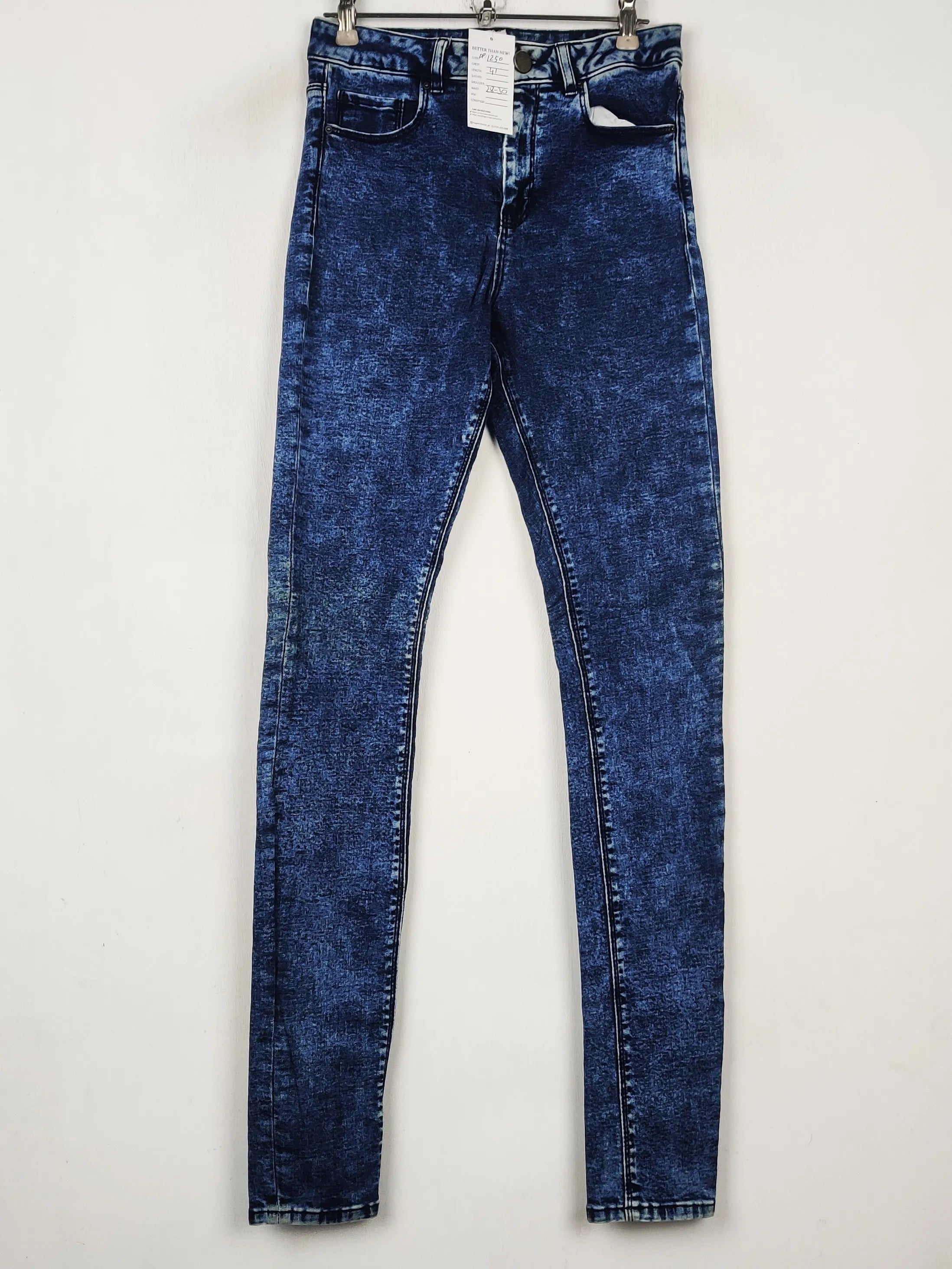 Buy online pre-used pre-loved 100% authentic & Original branded Asos (DP-1250) available in Pakistan. Top international brands avilable.