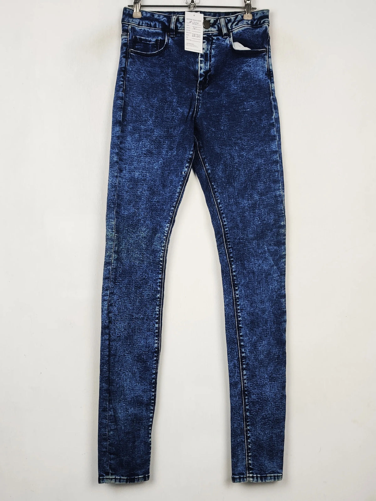 Buy online pre-used pre-loved 100% authentic & Original branded Asos (DP-1250) available in Pakistan. Top international brands avilable.