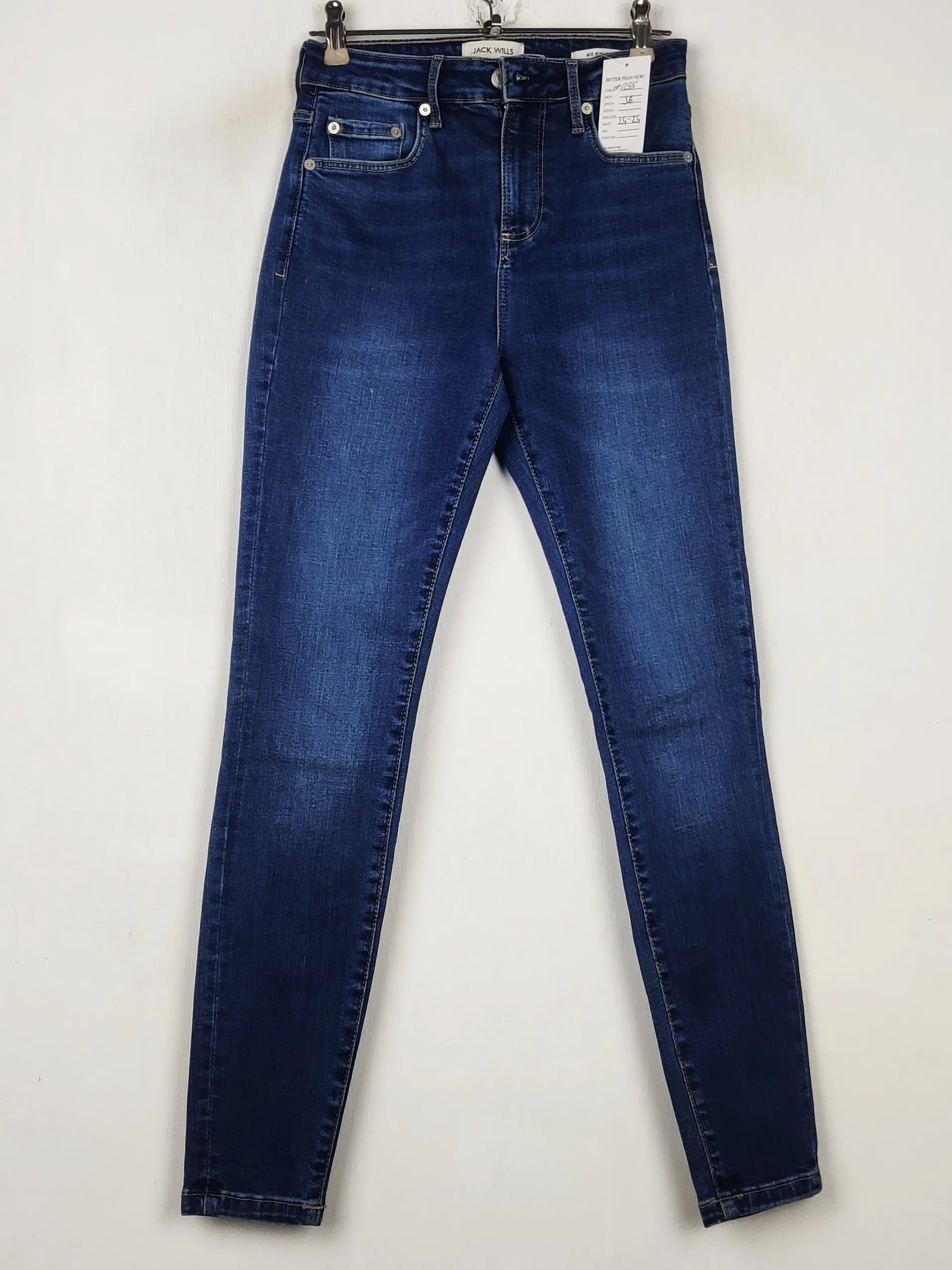 Buy online pre-used pre-loved 100% authentic & Original branded Jack Wills (DP-1255) available in Pakistan. Top international brands avilable.