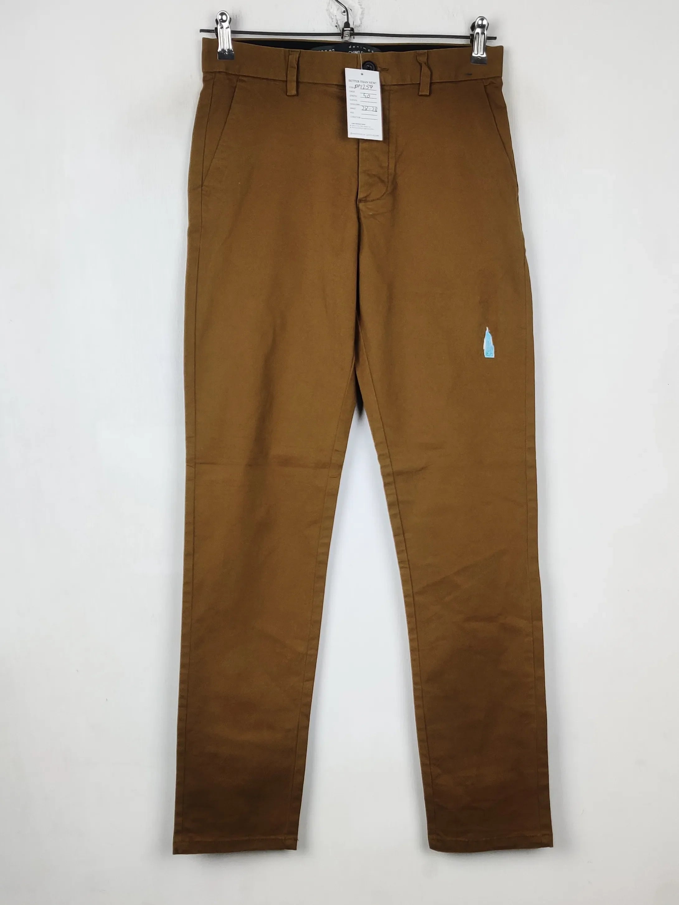 Buy online pre-used pre-loved 100% authentic & Original branded Chino Slim (DP-1259) available in Pakistan. Top international brands avilable.