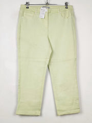 Buy online pre-used pre-loved 100% authentic & Original branded Crop Straight (DP-1268) available in Pakistan. Top international brands avilable.
