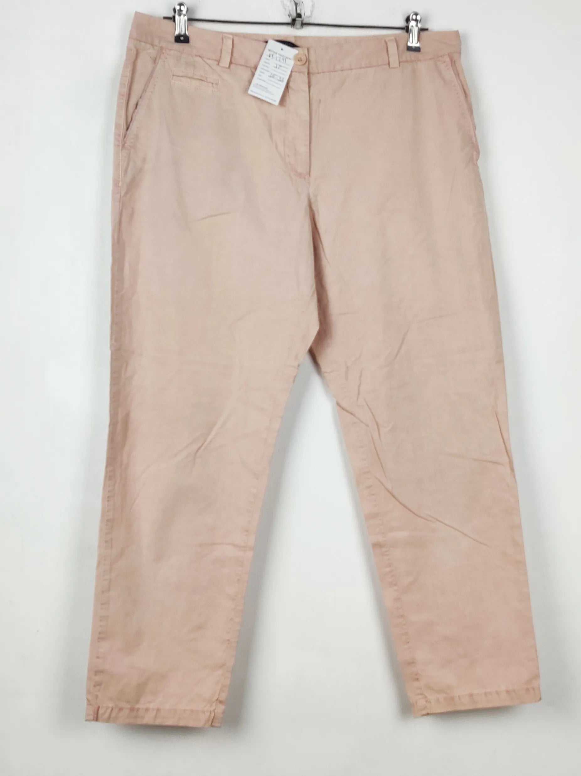 Buy online pre-used pre-loved 100% authentic & Original branded Marks & Spencer (DP-1291) available in Pakistan. Top international brands avilable.