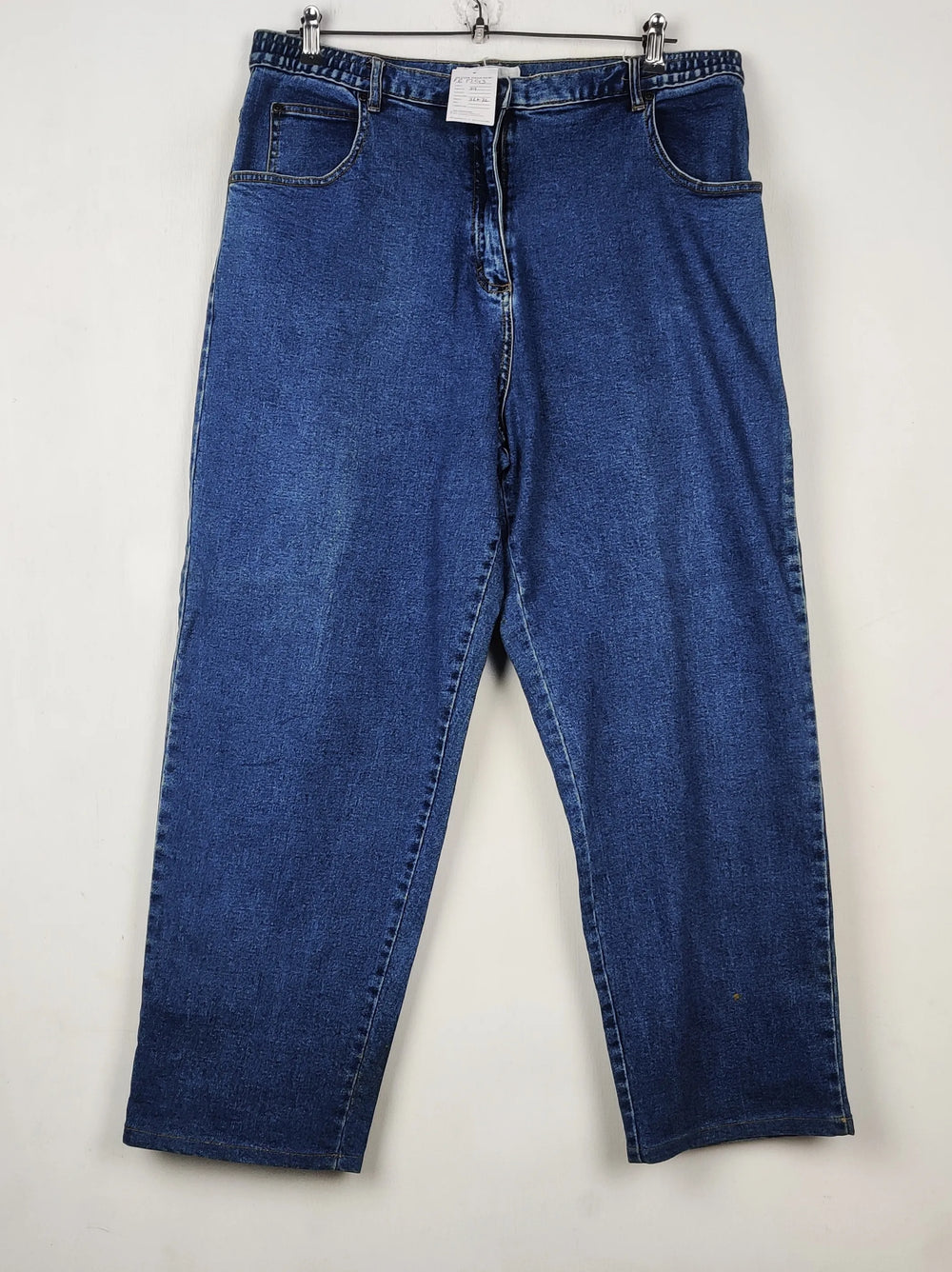 Buy online pre-used pre-loved 100% authentic & Original branded Unknown Brand (DP-1293) available in Pakistan. Top international brands avilable.