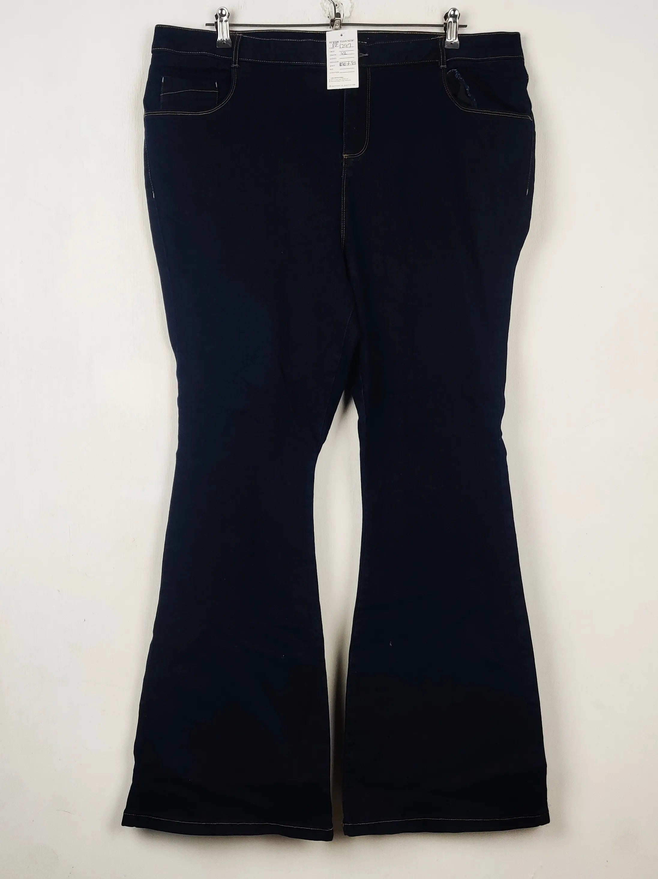 Buy online pre-used pre-loved 100% authentic & Original branded Dorothy Perkins (DP-1297) available in Pakistan. Top international brands avilable.