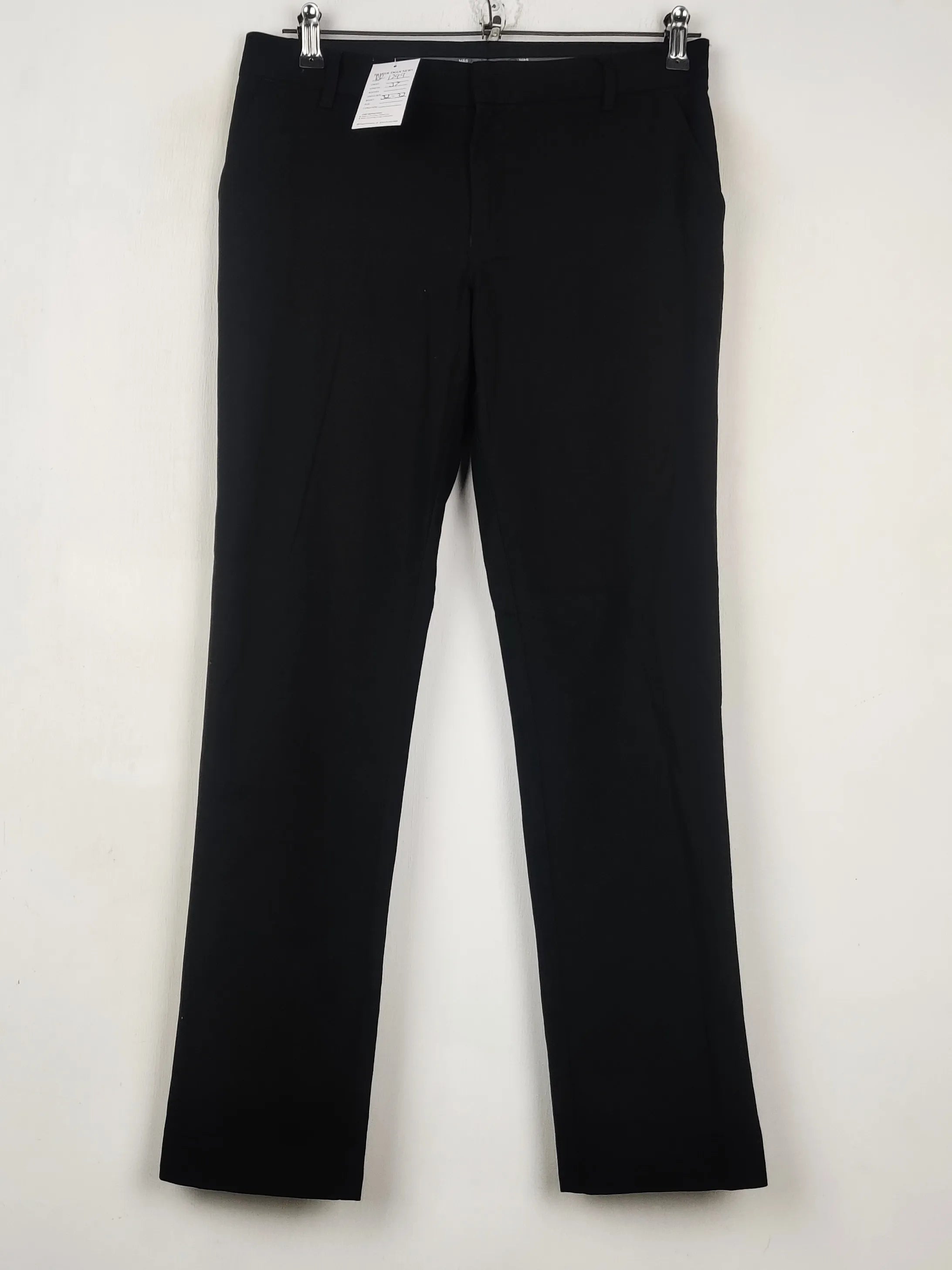 Buy online pre-used pre-loved 100% authentic & Original branded Marks & Spencer (DP-1299) available in Pakistan. Top international brands avilable.