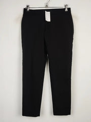 Buy online pre-used pre-loved 100% authentic & Original branded H&M (DP-150) available in Pakistan. Top international brands avilable.