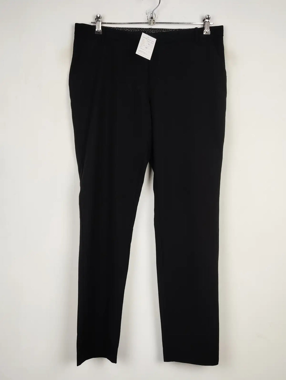 Buy online pre-used pre-loved 100% authentic & Original branded New Look (DP-154) available in Pakistan. Top international brands avilable.