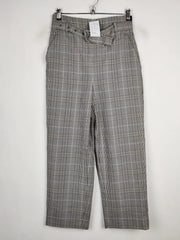 Buy online pre-used pre-loved 100% authentic & Original branded Zara (DP-164) available in Pakistan. Top international brands avilable.